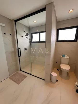 Imagem Te convido para conhecer seu mais novo lar!! Casa com 4 dormitórios sendo 1 suíte, SEMIMOBILIADA, para Venda no Bairro Rio Vermelho em Florianópolis!