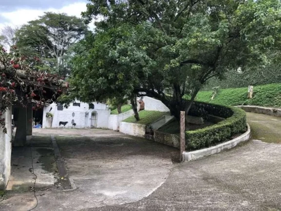Imagem Chác. do Refúgio - Est Zurique AT: 2.700m² - ZUM (Zona Uso Misto)