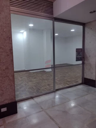 Imagem SALA COMERCIAL à venda com 59.4m² por R$ 650.000,00 no bairro Centro - CURITIBA / PR