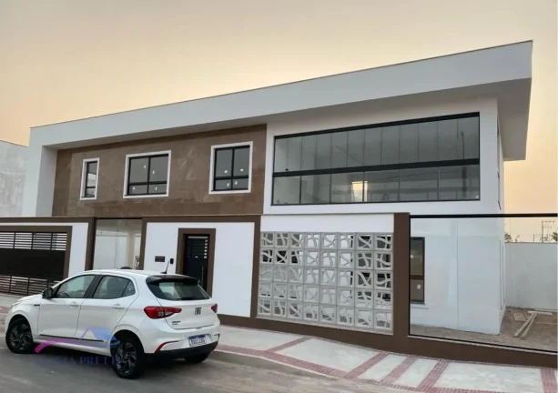 Imagem Excelente casa á venda de 4 quartos para pessoas exigentes, em Morada do Sol, Vila Velha