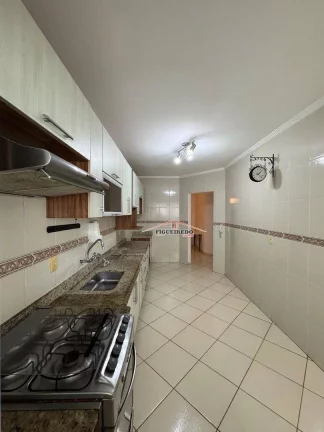 Imagem Apartamento à venda, 110 m² por R$ 590.000,00 - Vila Guilhermina - Praia Grande/SP