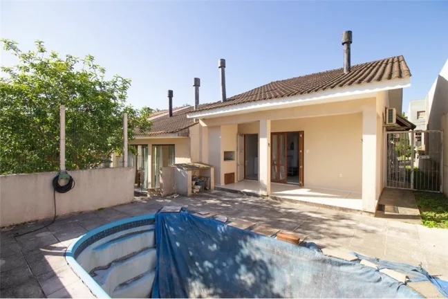 Imagem Casa em Condomínio para venda no bairro Agronomia em Porto Alegre
