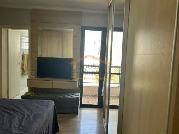 Imagem Apartamento à venda com 216 m² de área útil, distribuído em 3 dormitórios, sendo 3 suítes, pr...
