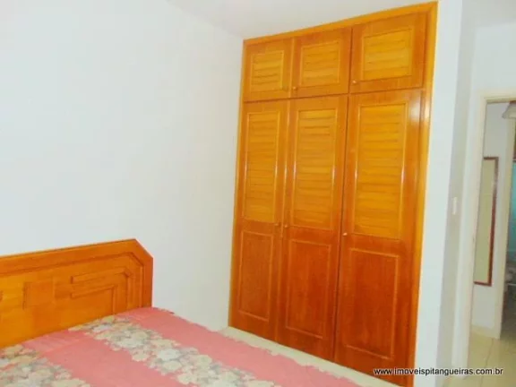 Imagem PITANGUEIRAS- UMA QUADRA DA PRAIA , LOCALIZAÇÃO ESPETACULAR , 01 VAGA DE GARAGEM NO PRÉDIO.