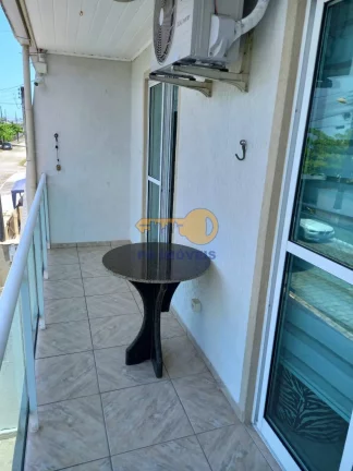 Imagem SOBRADO EM IPANEMA PRÓXIMO DO MAR