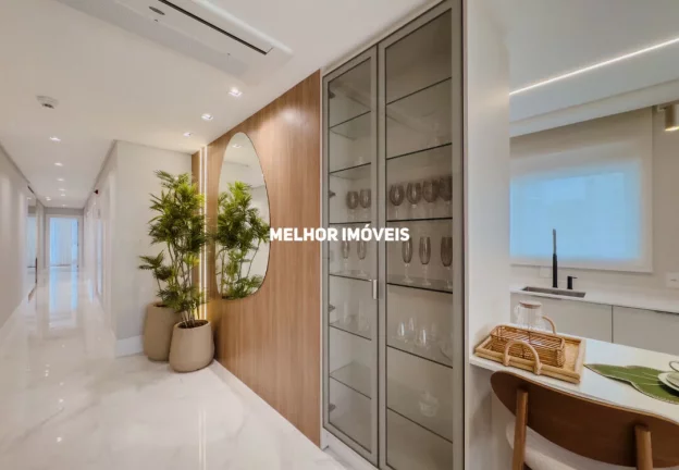 Imagem Apartamento à venda no Ed. Skyline Tower em Balneário Camboriú