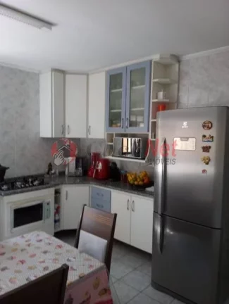 Imagem Sobrado para Venda no Jordanópolis, 3 dormitórios, 1 suíte, 2 vagas, 195 m²