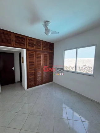 Imagem Casa com 3 dormitórios à venda, 130 m² por R$ 750.000,00 - Balneário São Pedro - São Pedro da Aldeia/RJ