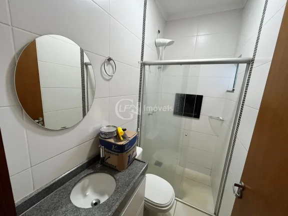 Imagem Linda casa de esquina com 4 suítes