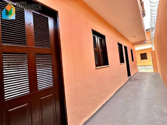 Imagem Kitnet com vaga de garagem para alugar no Conjunto Esperança