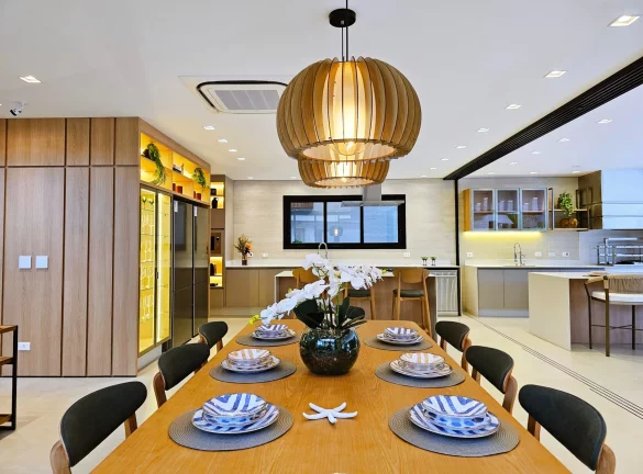 Imagem Casa de luxo à venda na Riviera de São Lourenço Módulo 12: 6 quartos, 6 suítes, 3 salas e 440m² de área!