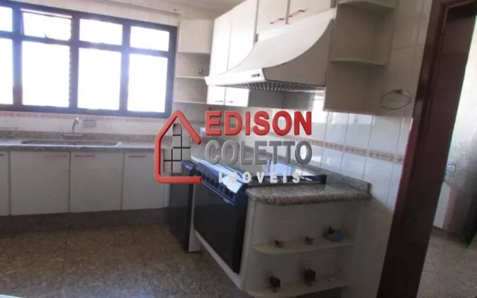 Imagem Espetacular apartamento a venda de 192m², no Edifício Itapema, no Centro de Piracicaba!!