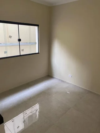 Imagem Casa com 03 Dormitórios à Venda no Jardim das Indústrias - SJCampos SP