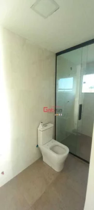 Imagem CAluga - se comercial casa com espaço de 1000 m² por R$ 10.000/mês - Porto da Aldeia - São Pedro da Aldeia/RJ