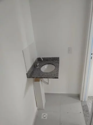 Imagem Sobrado com 2 dormitórios à venda, 61 m² por R$ 340.000,00 - Vila Urupês - Suzano/SP