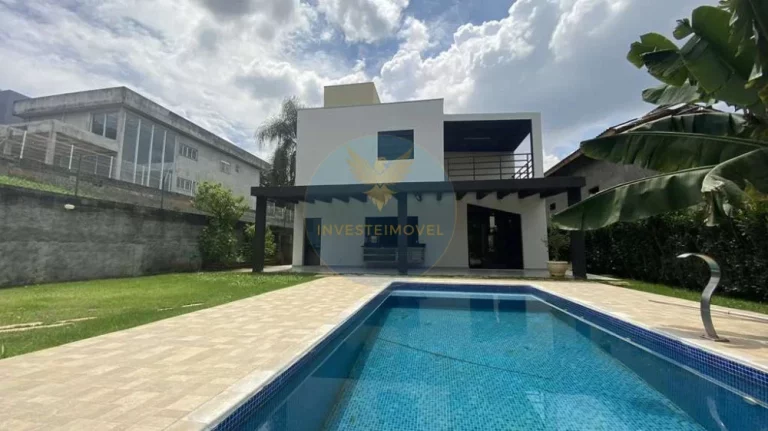 Imagem Casa em Condomínio a Venda no bairro Granja Viana - Cotia, SP