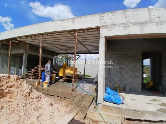 Imagem Casa à venda no Condomínio Pedra Alta, em Campinas, um imóvel de altíssimo padrão que reúne so...