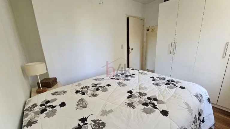 Imagem Apartamento com 131m² mobiliado à venda em Moema.