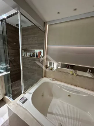 Imagem Apartamento de Luxo na Barra da Tijuca – 2 Suítes, 125m²