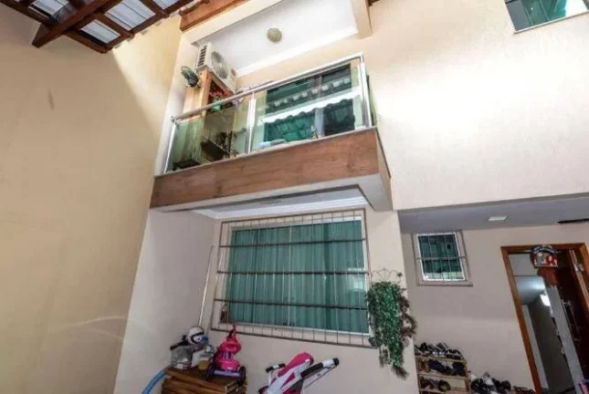 Imagem Casa 04 Quartos, sendo 3 suítes - Santa Amélia