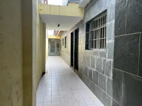 Imagem Sobrado com 3 dormitórios à venda, 196 m² por R$ 390.000,00 - Vila Figueira - Suzano/SP