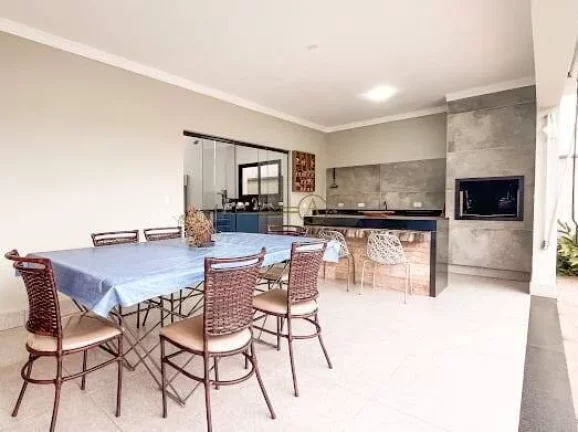 Imagem Casa alto-padrão à venda por R$ 1.300.000 - Bougainvillee IV Peruíbe/SP