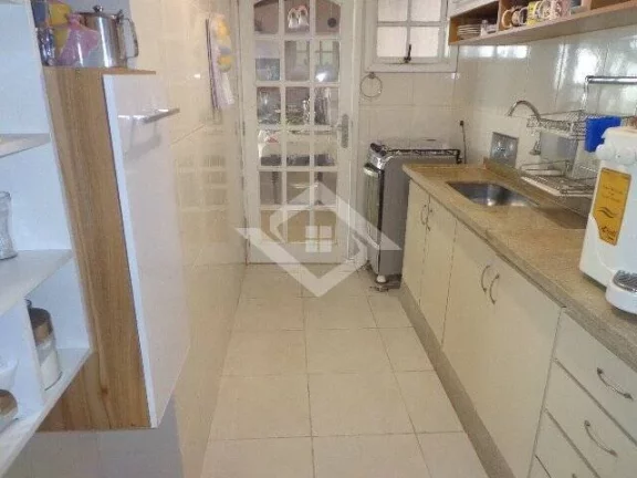 Imagem Casa à Venda em Campo Grande: 4 Quartos, Área Gourmet e Infraestrutura