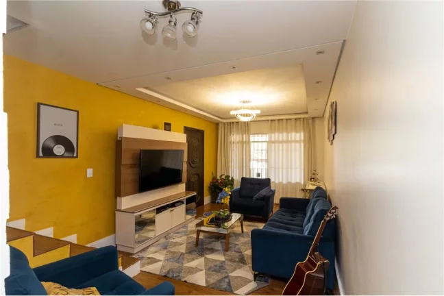 Imagem Casa Charmosa e Acolhedora no Jardim Pirituba, com Área Gourmet Completa e Suíte com Varanda Privativa