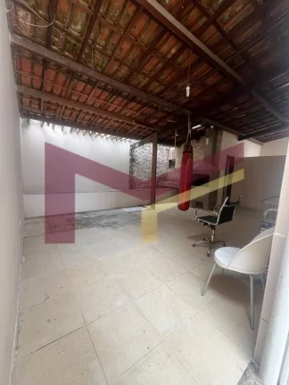 Imagem Casa 4/4 sendo um suite no Vila di Napoli