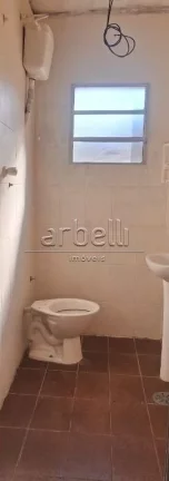 Imagem Casa com 70 M², 1 dormitório, 1 banheiro, sala, cozinha, área de serviços e quintal. Boa casa co...