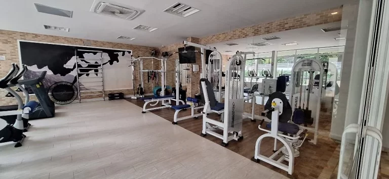 Imagem Apartamento com 3 dormitórios para alugar, 110 m² por R$ 5.500,00/mês - Vila Itapura - Campinas/SP