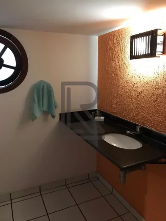 Imagem Sobrado Triplex localizado ao lado do aeroporto de Congonhas