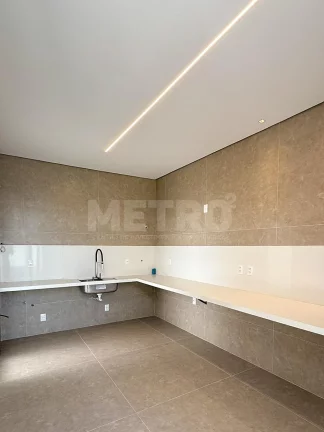 Imagem Casa à venda no Cond. Buona Vita com 3 suítes, Gourmet, piscina, Petrolina-PE