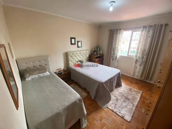 Imagem Sobrado à venda 2 Quartos, 1 Vaga, Campestre, Santo André - SP