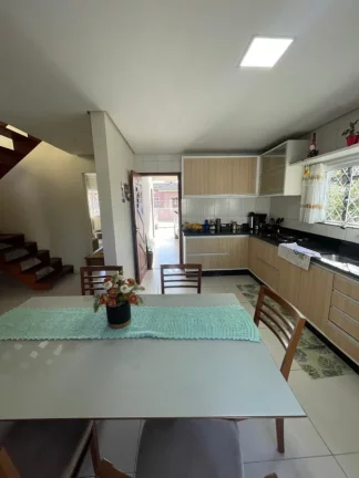 Imagem Casa / Sobrado para Venda em Florianópolis / SC no bairro Ingleses do Rio Vermelho