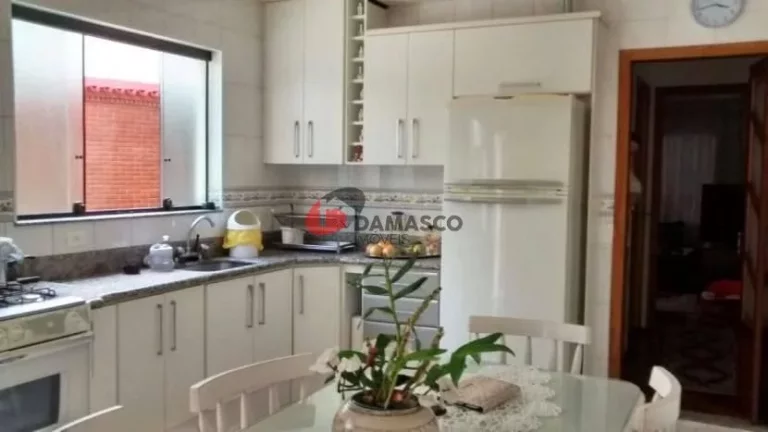Imagem Sobrado à venda 3 Quartos, 1 Suite, 10 Vagas, 270M², Vila Palmares, Santo André - SP