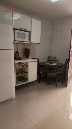 Imagem OPORTUNIDADE - CASA 3 DORMITÓRIOS 230m² - 2 vagas