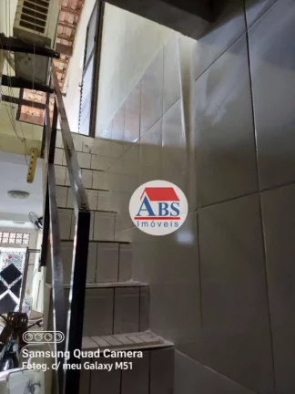 Imagem Casa com 2 dormitórios à venda, 141 m² por R$ 340.000,00 - Jardim Trinta e Um de Março - Cubatão/SP