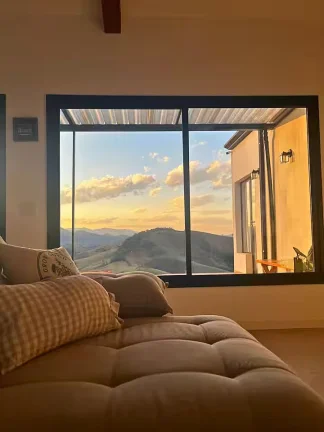 Imagem Mirante da Serra | Design contemporâneo e vista de tirar o fôlego
