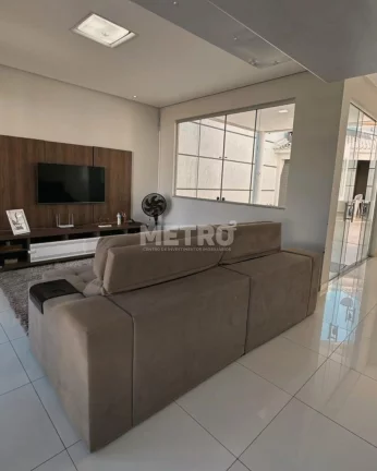 Imagem Casa, Condomínio Country Club, 04 quartos, sendo 01 suíte