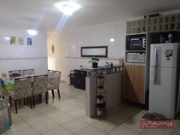 Imagem Sobrado com 3 dormitórios para alugar, 300 m² por R$ 4.360,00/mês - Jardim Alice - Guarulhos/SP