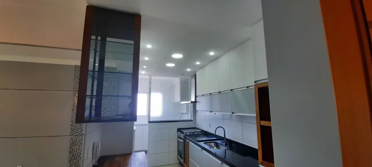 Imagem APARTAMENTO COM 2 DORMITÓRIOS À VENDA, 82 M² POR R$ 485.000 - VILA GUILHERMINA - PRAIA GRANDE/SP