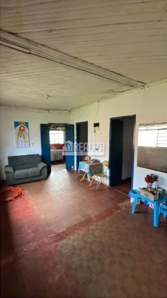 Imagem Encantadora Chácara com 2.000 m² de área, toda murada no Recanto das Flores, Uberaba