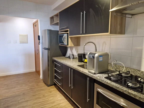 Imagem Apartamento à VENDA, com serviço de Flat e vista mar no coração do Gonzaga