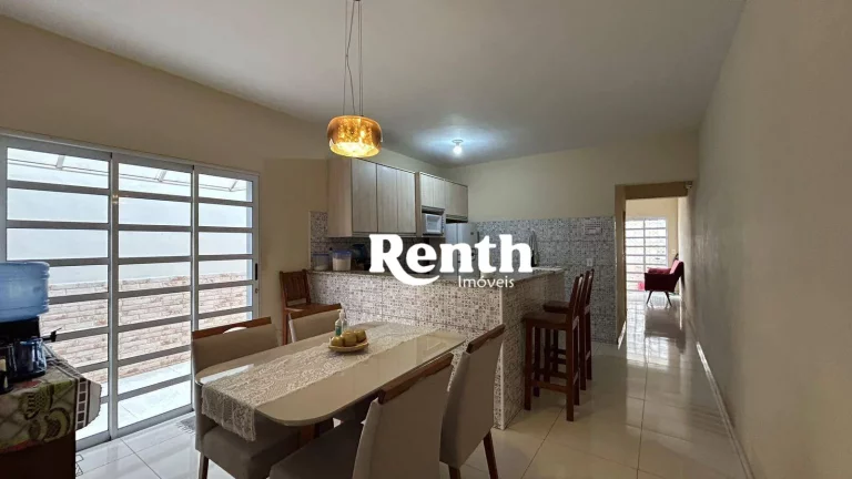 Imagem Sobrado com 3 dormitórios à venda, 198 m² por R$ 550.000,00 - Vila Industrial - Rio Claro/SP