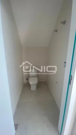 Imagem Sobrado 3 Suítes Fraron