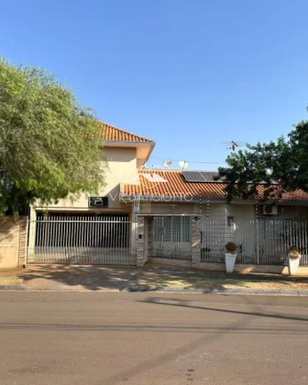 Sobrado para Venda em Maringá / PR no bairro Jardim Santa Rosa