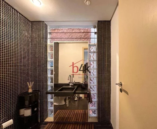 Imagem Casa com 3 dormitórios à venda, 220 m² por R$ 2.120.000 no Brooklin