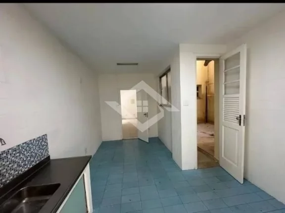 Imagem Apartamento tipo casa na av Atlantica pé na areia, estilo Garden.