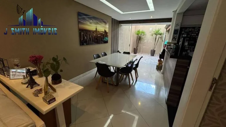 Imagem Casa Village Wimblendon - 3 dorms / 1 ste, quintal privativo! LAZER NO COND